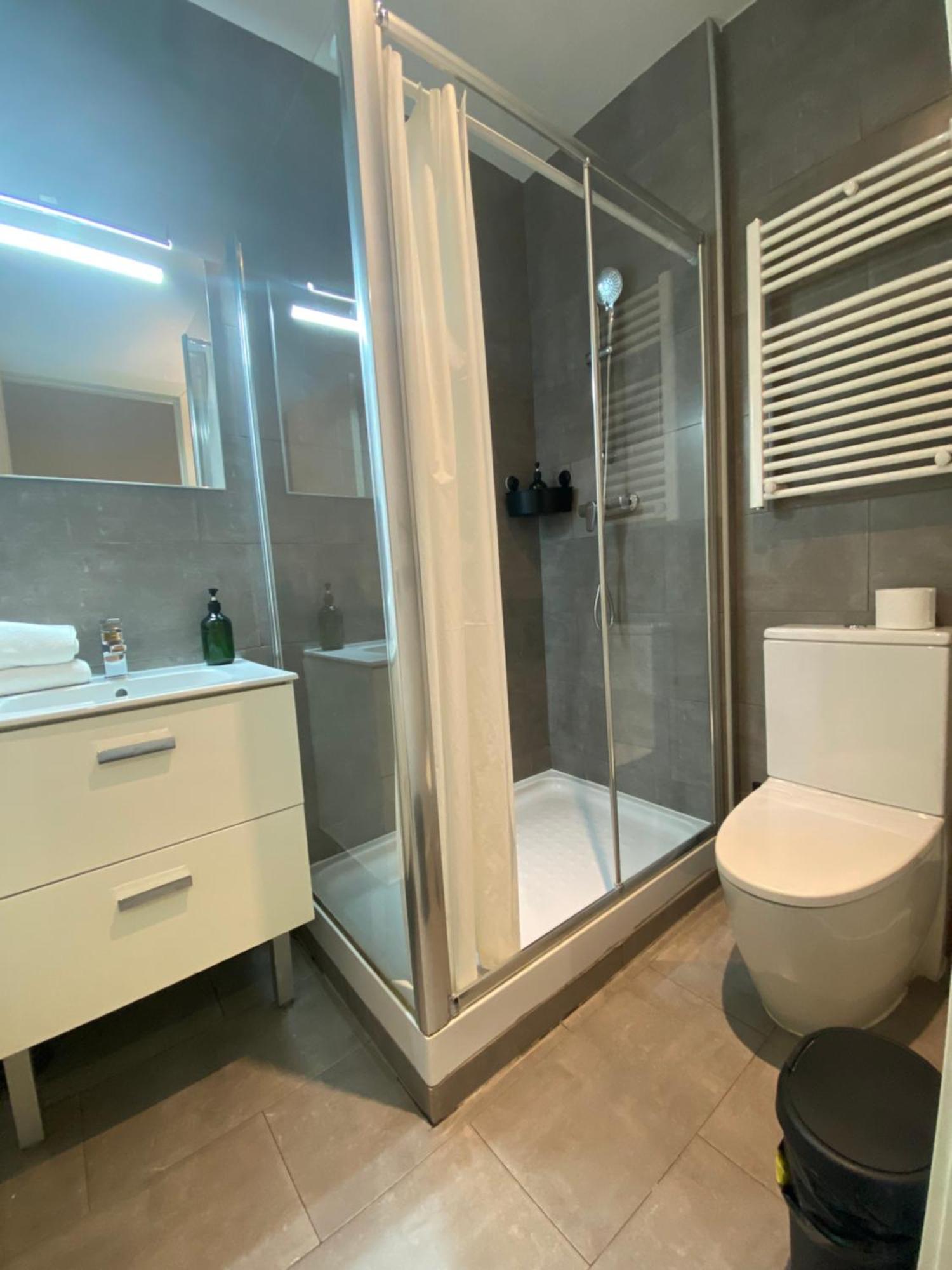 Sixrooms Plaza Mayor Madrid Phòng bức ảnh