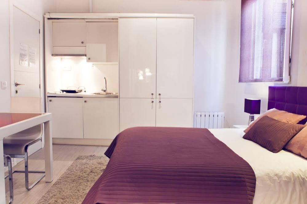 Sixrooms Plaza Mayor Madrid Ngoại thất bức ảnh